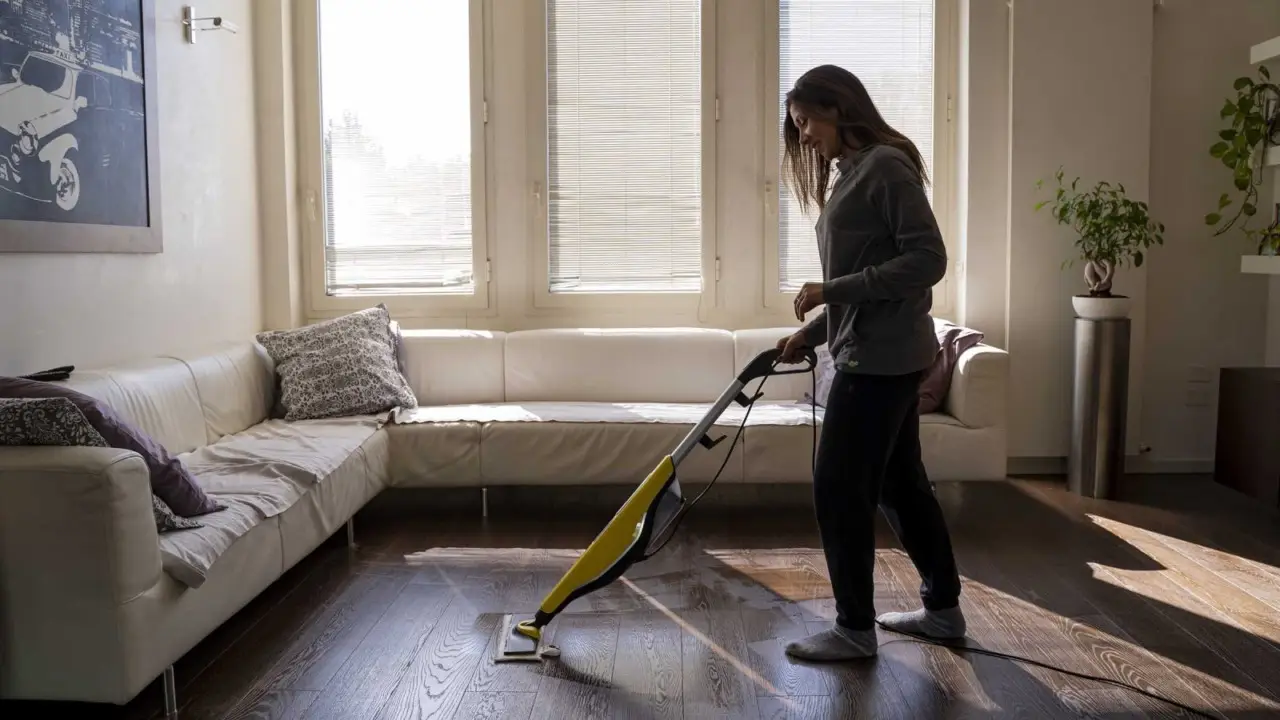 Pulizie quotidiane in casa: quali sono indispensabili e perché fanno bene a salute e benessere