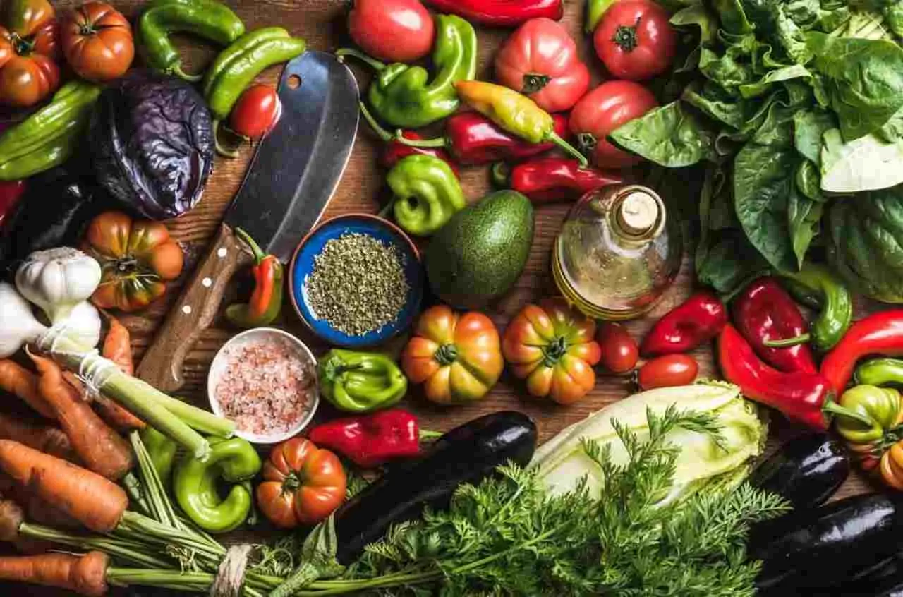 Quali ortaggi non seminare insieme all’aglio? I consigli essenziali per l’orto sano