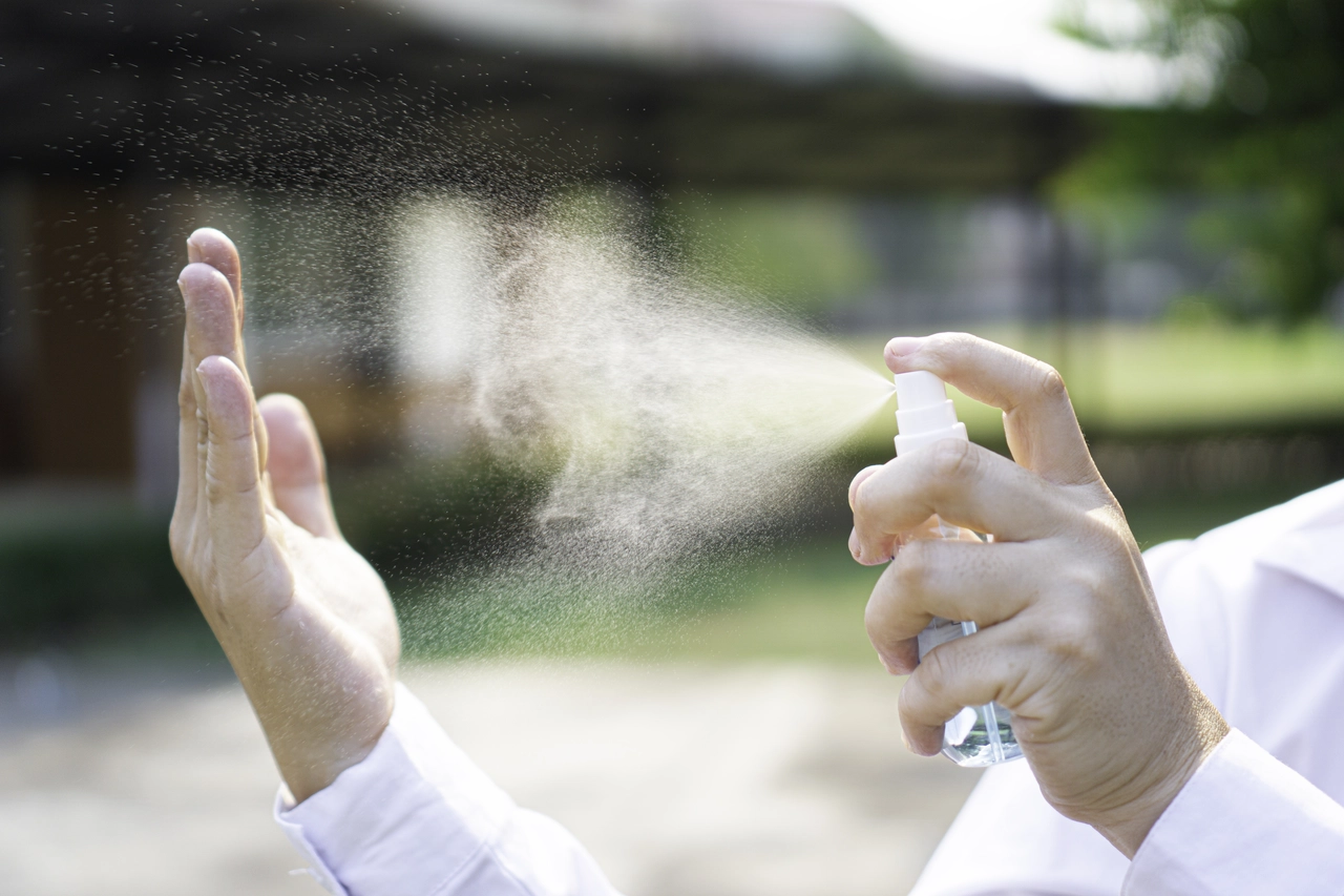 Come scegliere il miglior antiparassitario per l’uomo: consigli utili per la salute e la prevenzione
